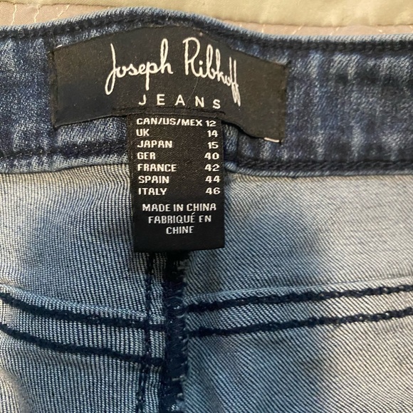 Joseph Ribkoff Rhinestone Jeans - Picture 2 of 2